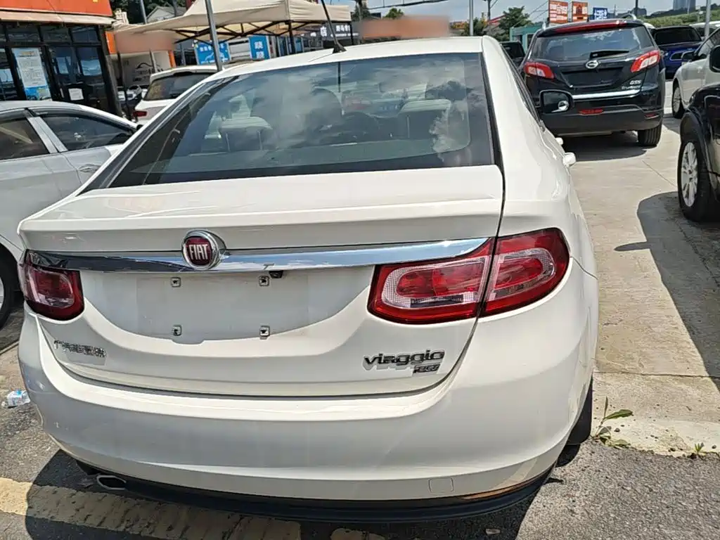 Fiat Viaggio 2015