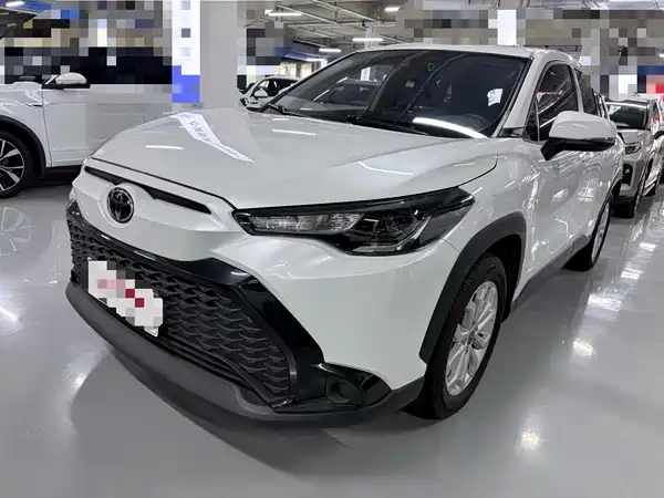 Toyota Frontlander 2023