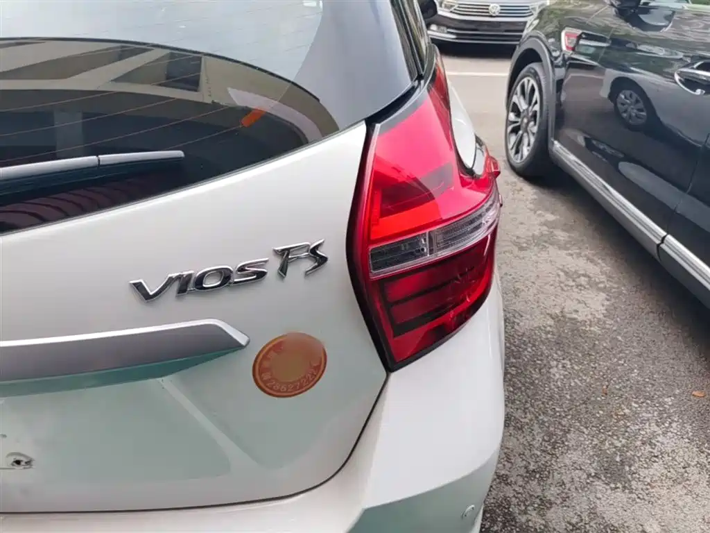 Toyota Vios FS 2018 — фото 8