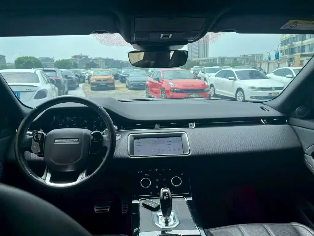 Land Rover Range Rover Evoque 2020 — фото 10