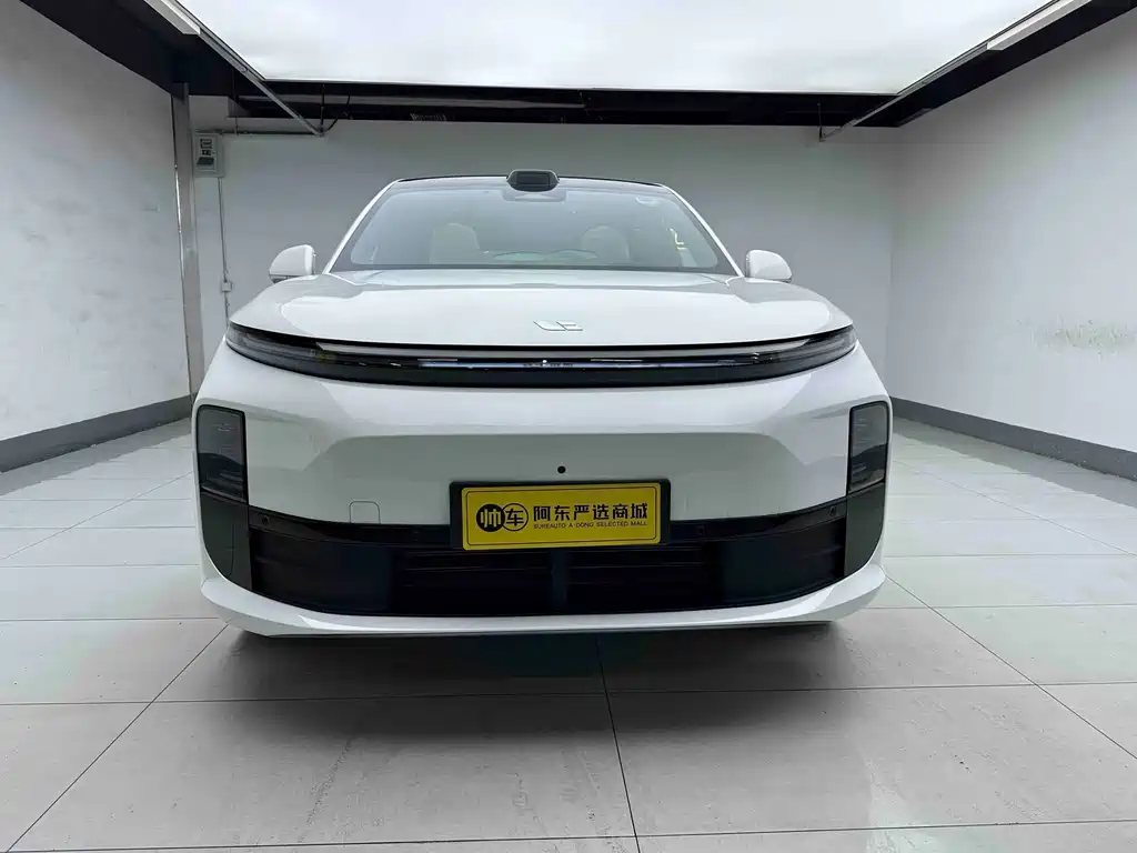 Li Auto Li L6 2026