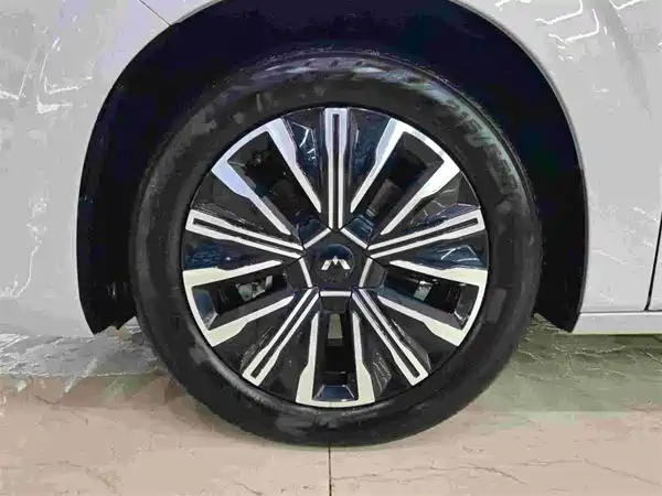 Wuling Starlight 730 New Energy 2026