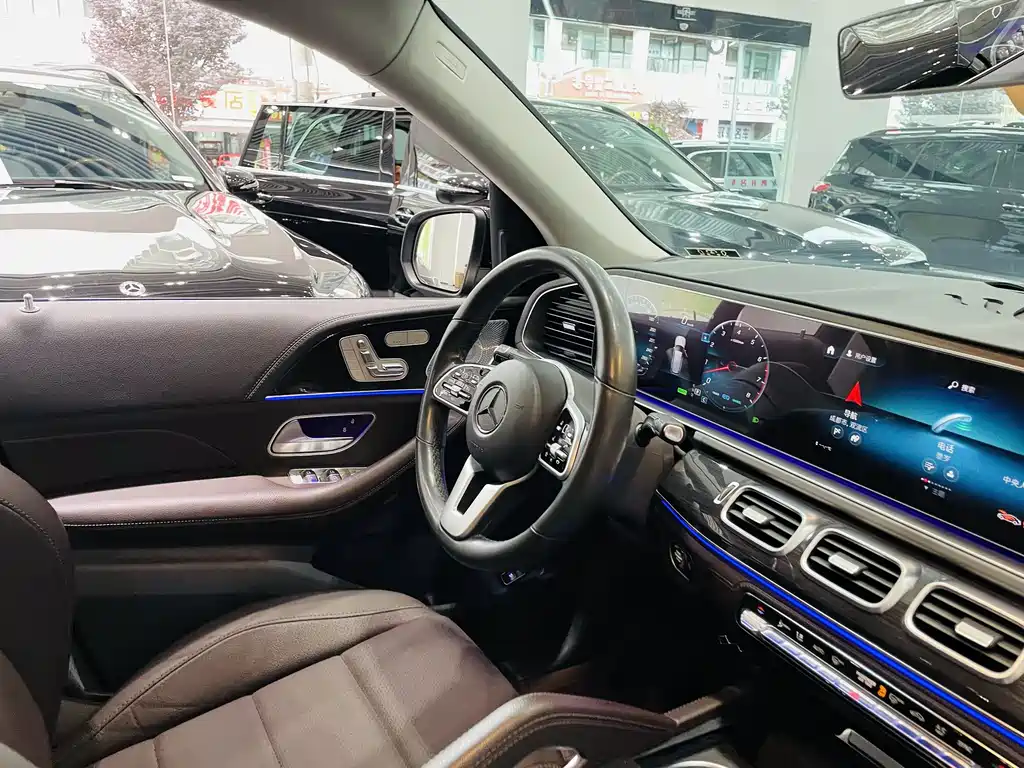 Mercedes-Benz GLS 2020 — фото 12