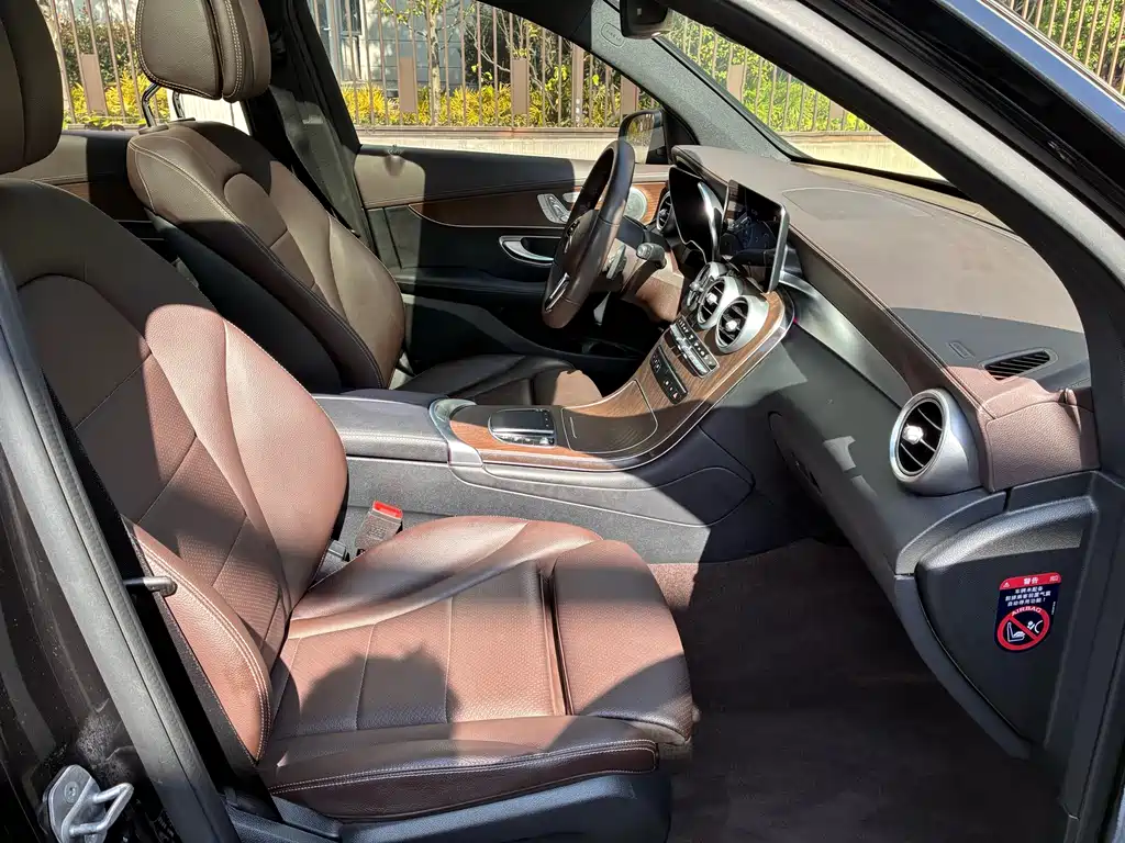 Mercedes-Benz GLC 2022 — фото 16