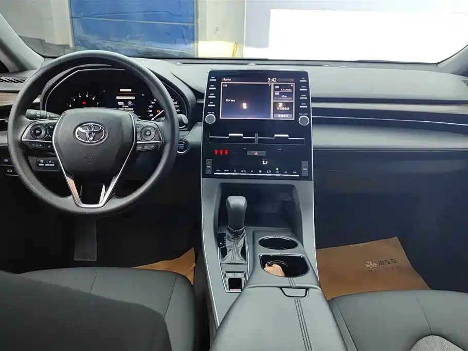 Toyota Avalon 2022 — фото 12
