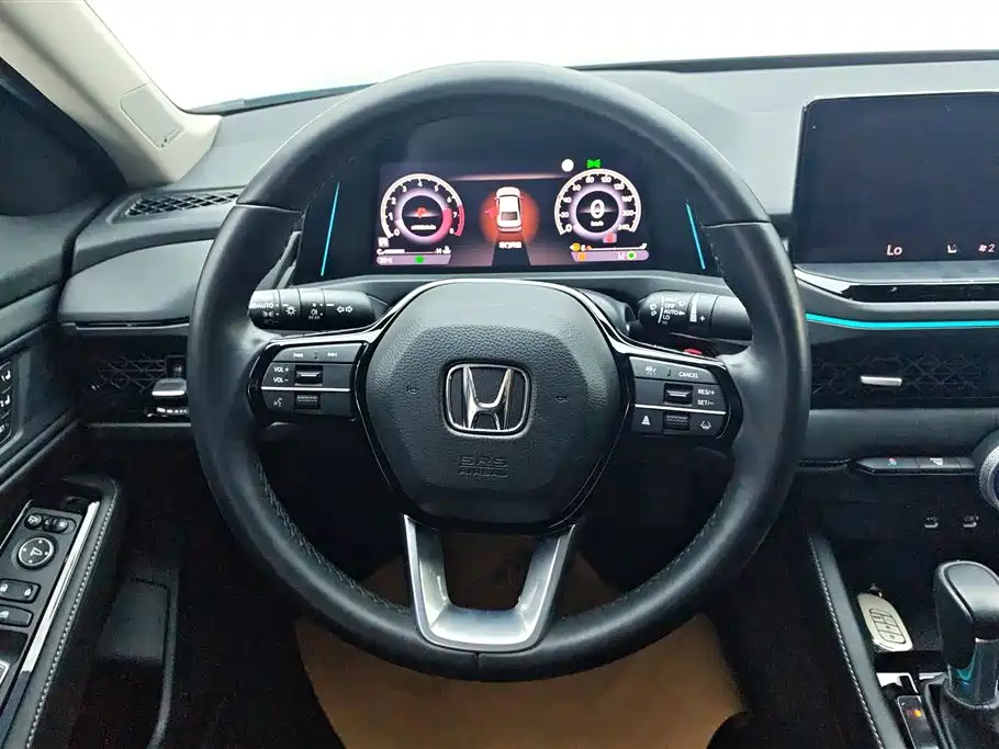Honda Accord 2023 — фото 14