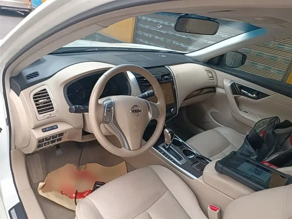 Nissan Teana 2015 — фото 10