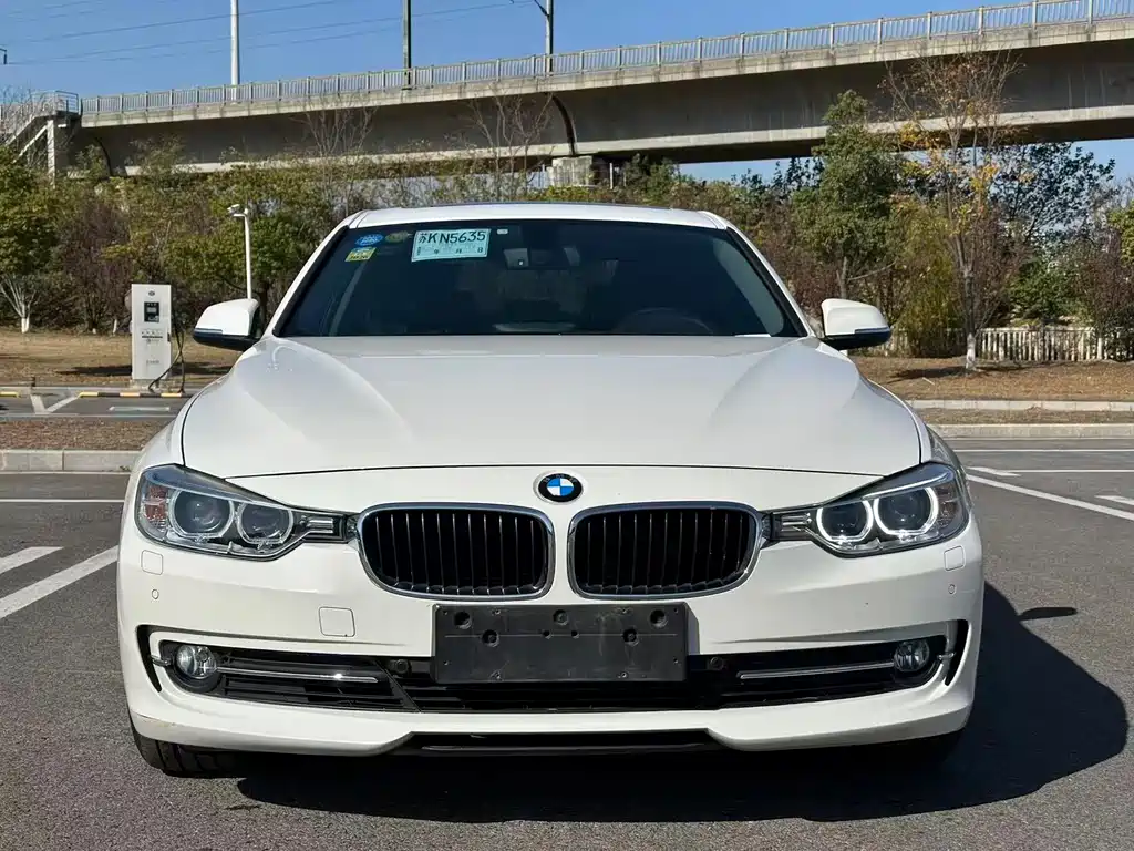 BMW 3 Series 2016 — фото 2
