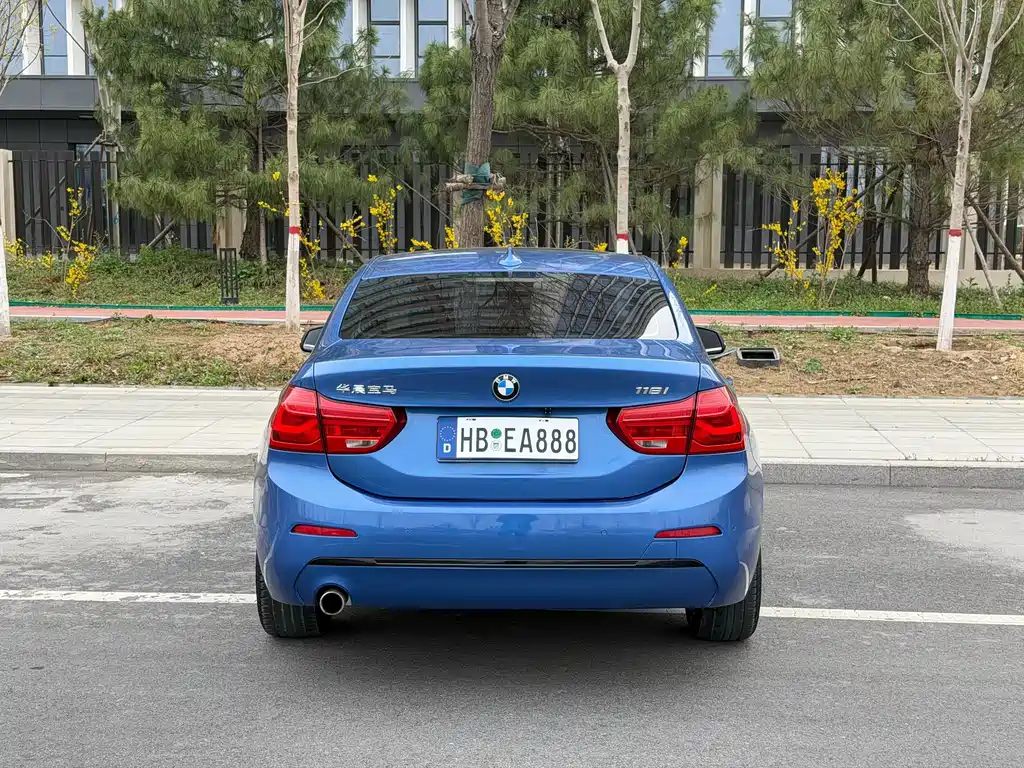 BMW 1 Series 2018 — фото 5
