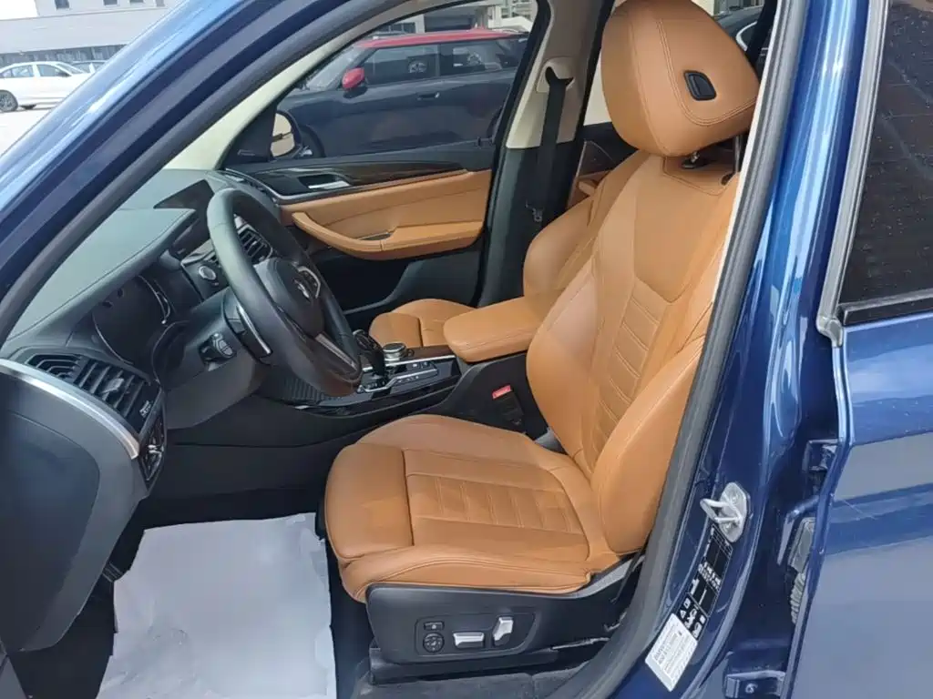 BMW X3 2018 — фото 15
