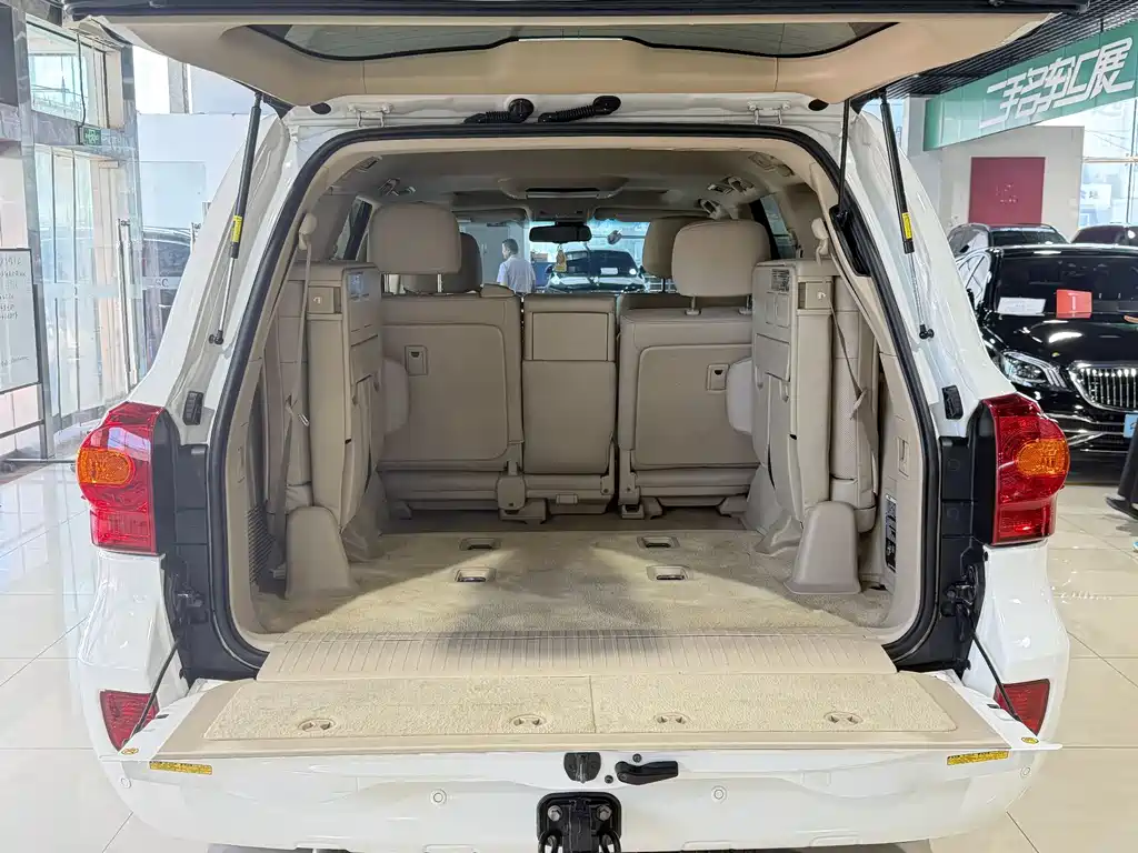 Toyota Land Cruiser 2014 — фото 15
