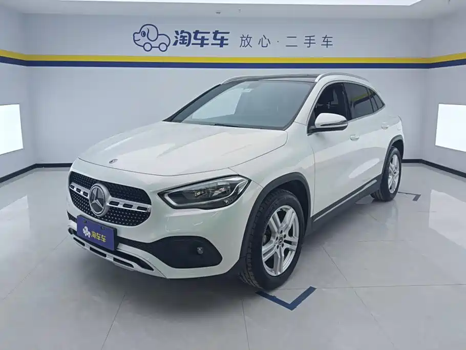 Mercedes-Benz GLA 2020 — фото 1