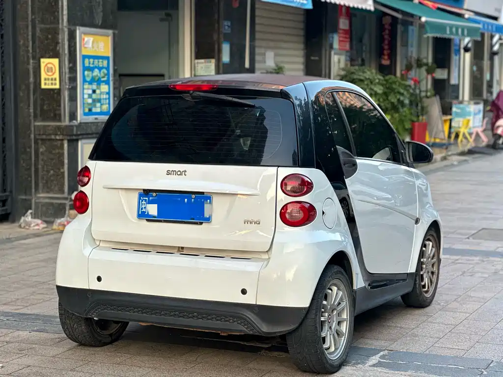 smart fortwo 2013 — фото 5