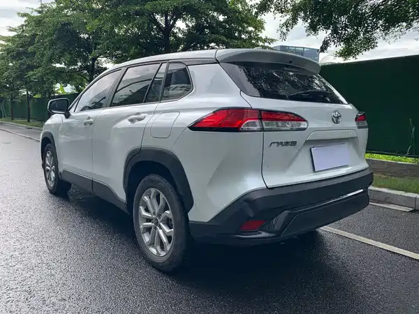 Toyota Frontlander 2025