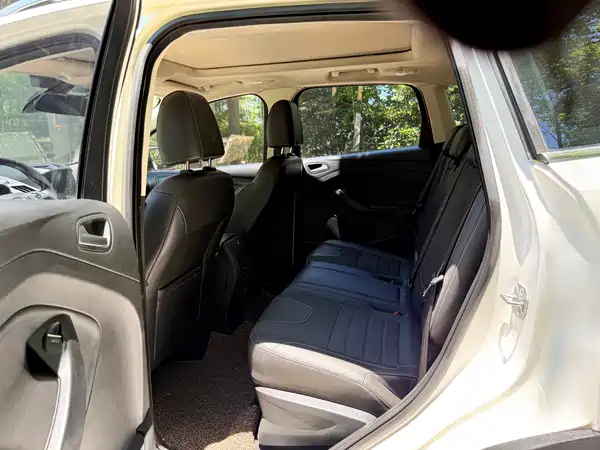 Ford Kuga 2015