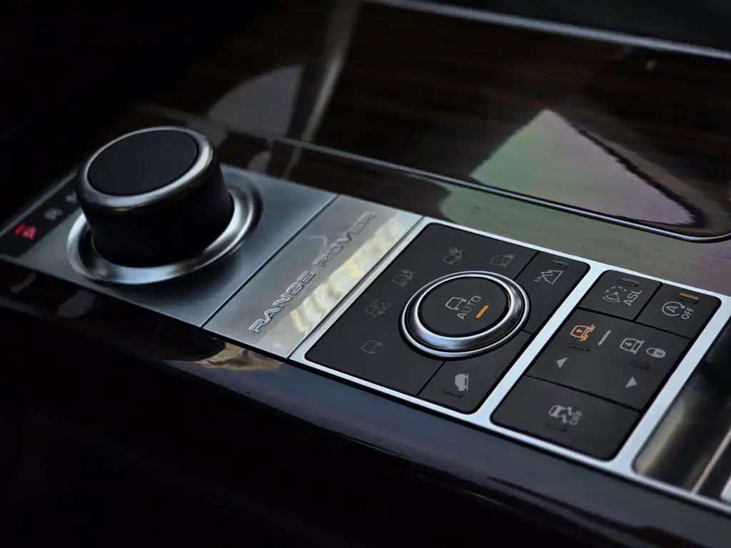 Land Rover Range Rover 2017 — фото 12