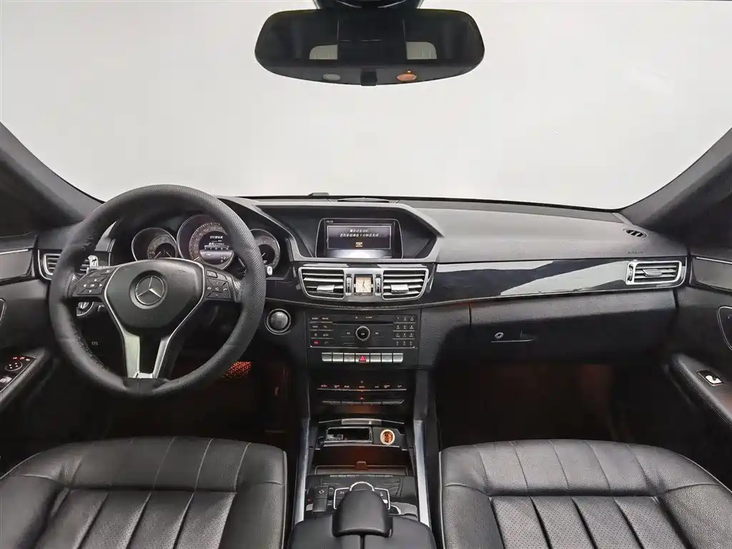 Mercedes-Benz E-Class 2016 — фото 5