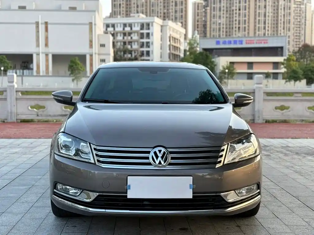 Volkswagen Magotan 2014