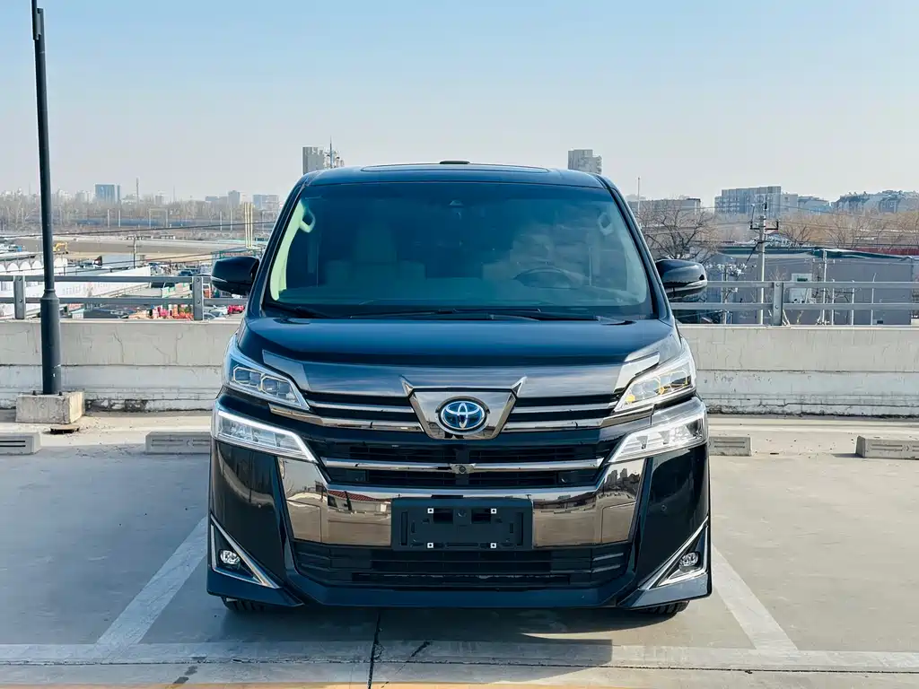 Toyota Vellfire 2021 — фото 2