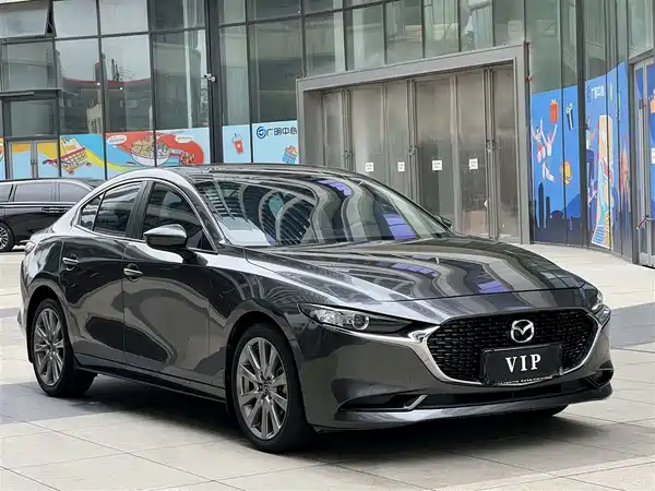 Mazda 3 Axela 2021