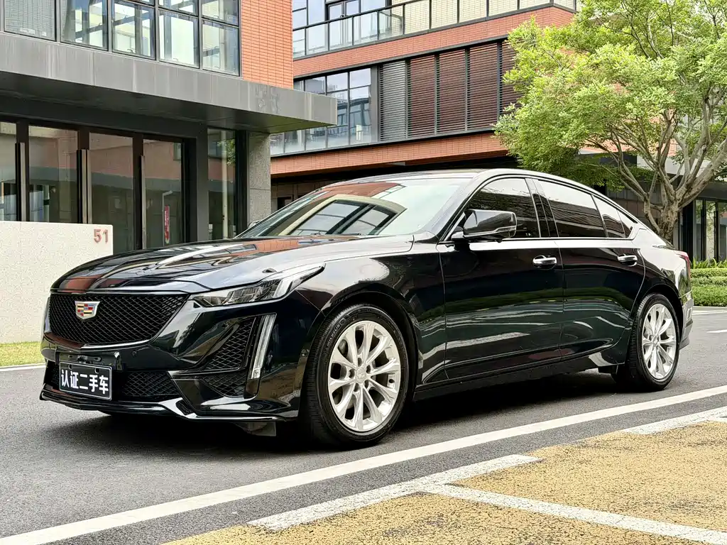 Cadillac CT5 2021 — фото 1
