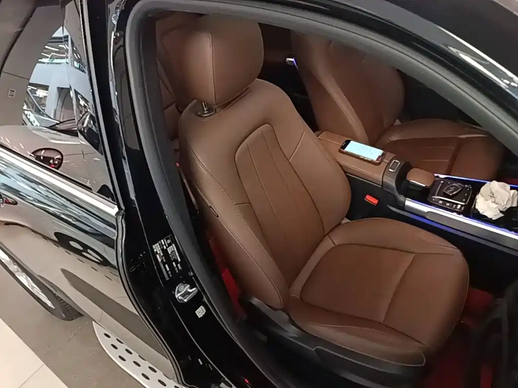 Mercedes-Benz GLB 2022 — фото 25