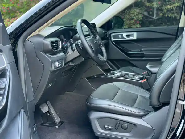 Ford Explorer 2021