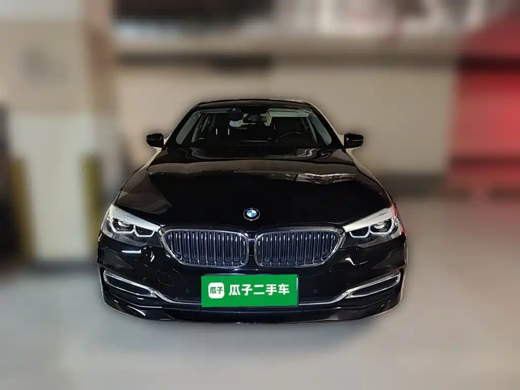 BMW 5 Series 2020 — фото 2