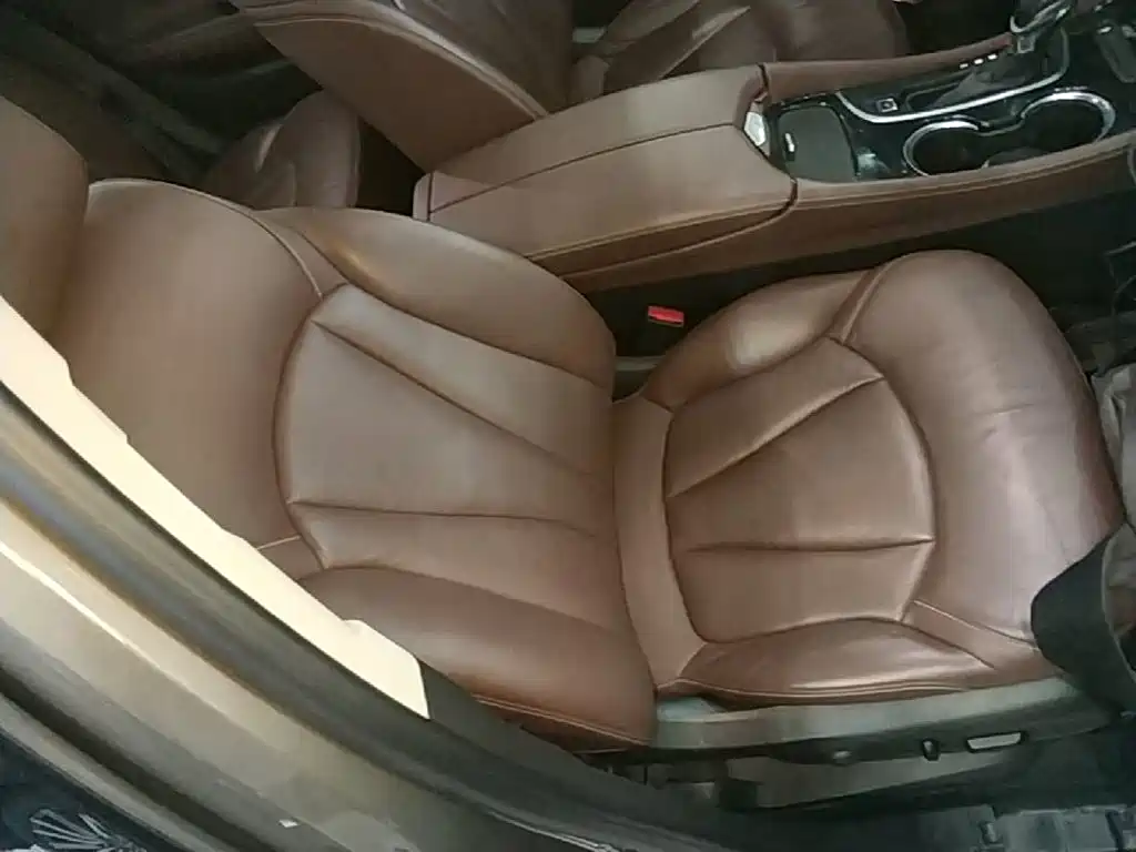 Buick Envision Plus 2018 — фото 25