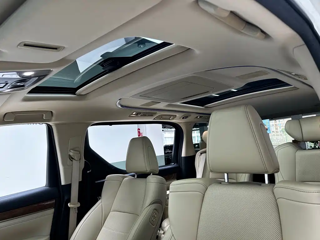 Toyota Alphard 2015 — фото 12