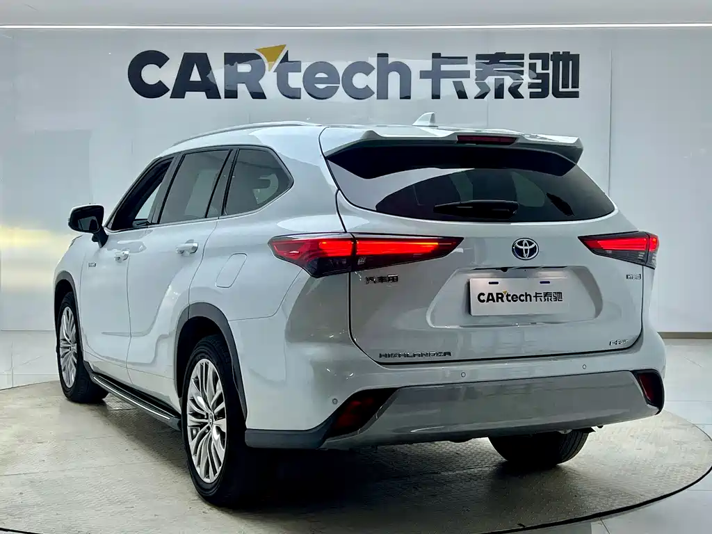 Toyota Highlander 2023