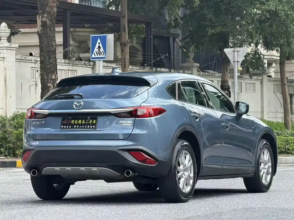 Mazda CX-4 2016