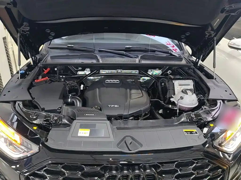 Audi Q5L Sportback 2023 — фото 20