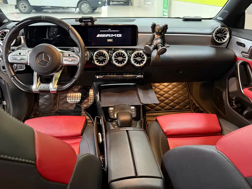 Mercedes-Benz CLA AMG 2021 — фото 8
