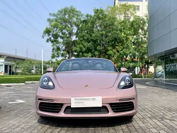 Porsche 718 2022