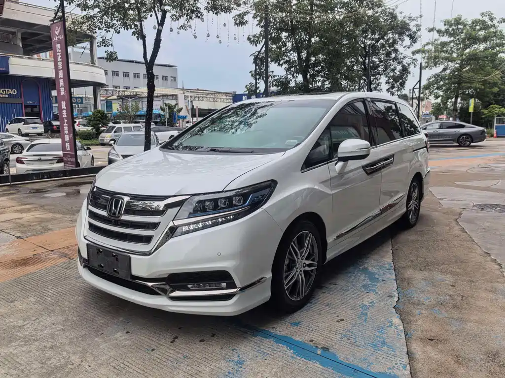 Honda Elysion 2020