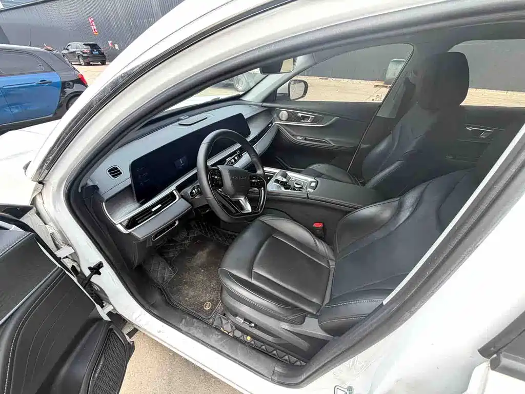 Chery Tiggo 8 PRO 2023 — фото 8