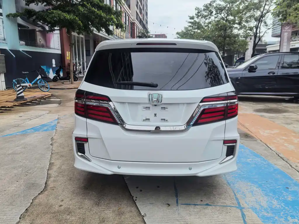 Honda Elysion 2020