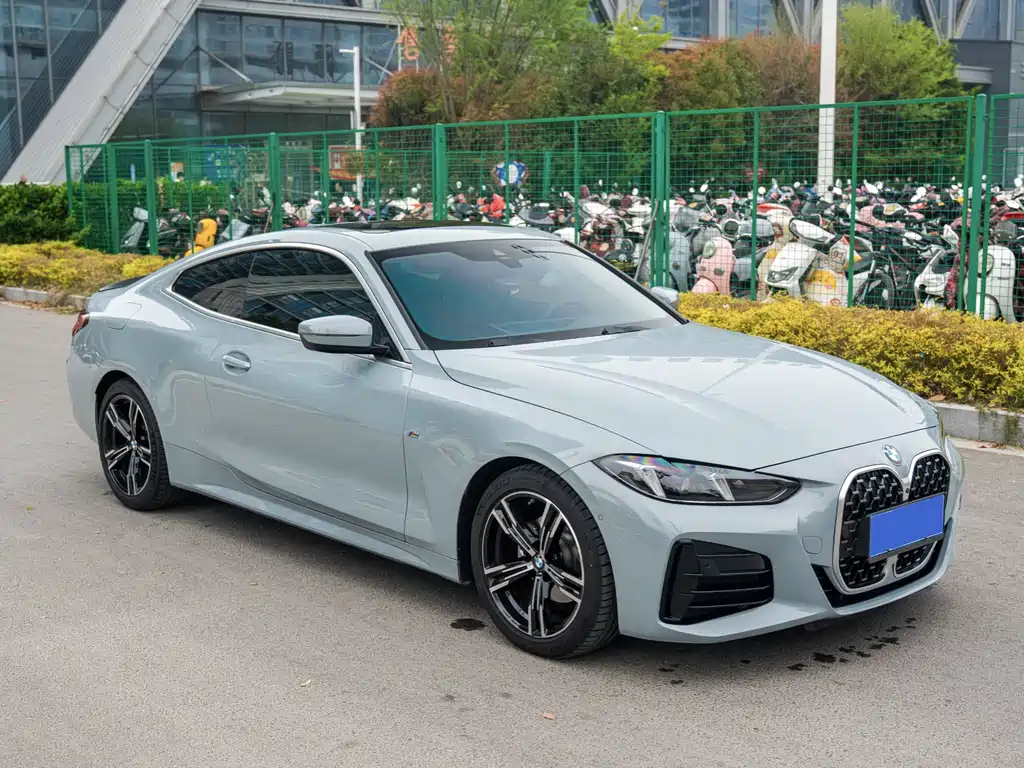 BMW 4 Series 2025 — фото 3