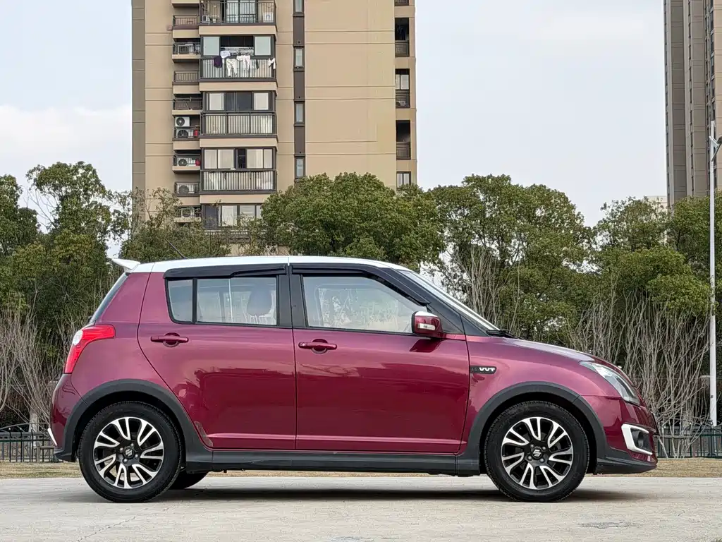 Suzuki Swift 2014 — фото 4
