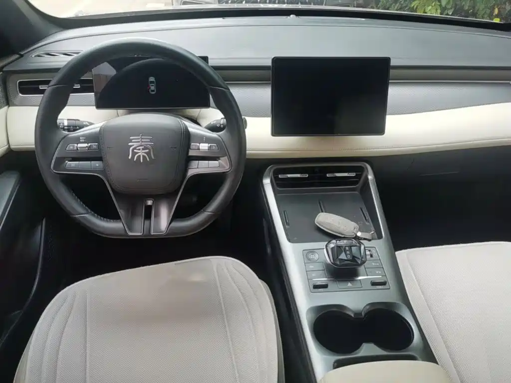 BYD Qin PLUS 2025 — фото 10