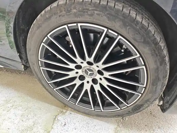 Mercedes-Benz C-Class 2022