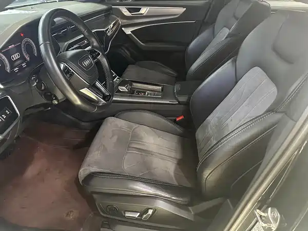 Audi A6L 2023