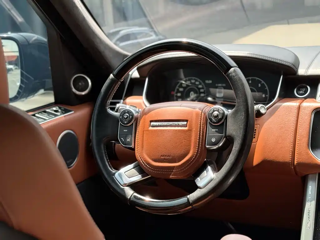 Land Rover Range Rover 2019 — фото 16