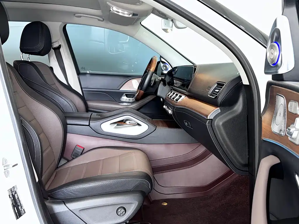 Mercedes-Benz GLS 2020 — фото 11