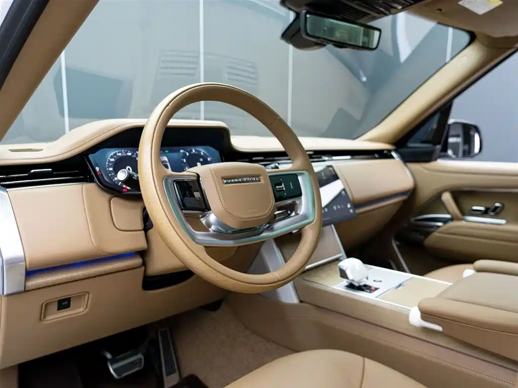 Land Rover Range Rover 2025 — фото 10