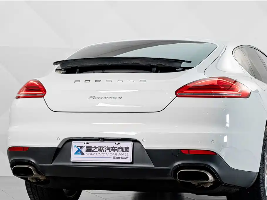 Porsche Panamera 2015 — фото 7
