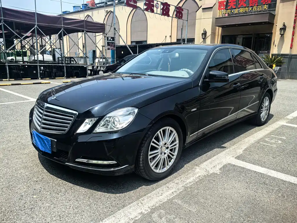 Mercedes-Benz E-Class 2012