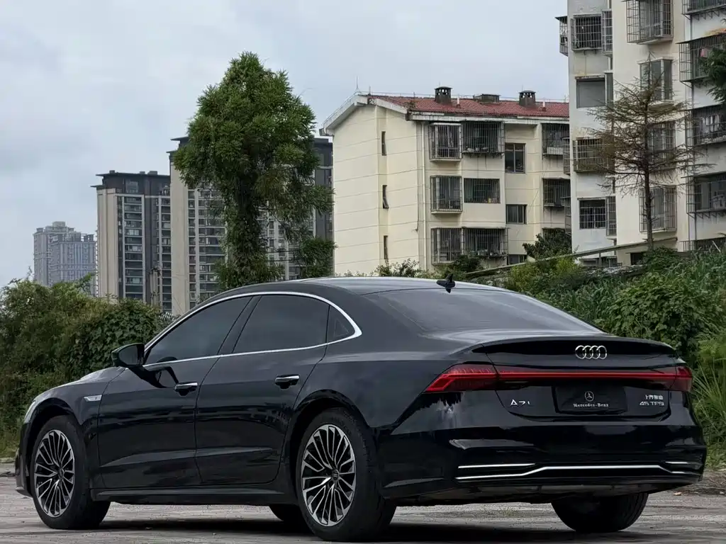 Audi A7L 2024 — фото 7