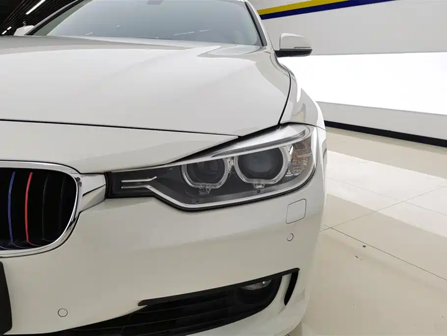 BMW 3 Series 2015 — фото 5
